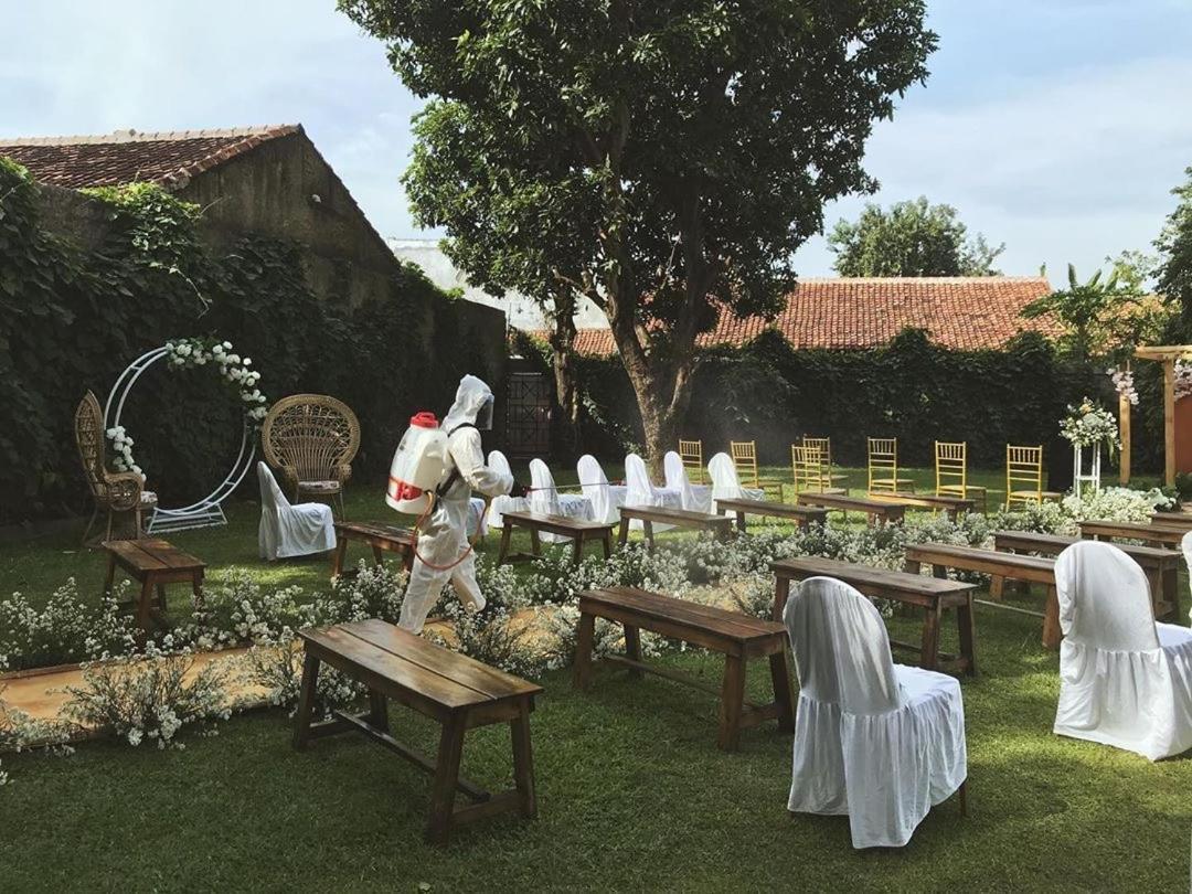 Metland Hotel Cirebon Luaran gambar