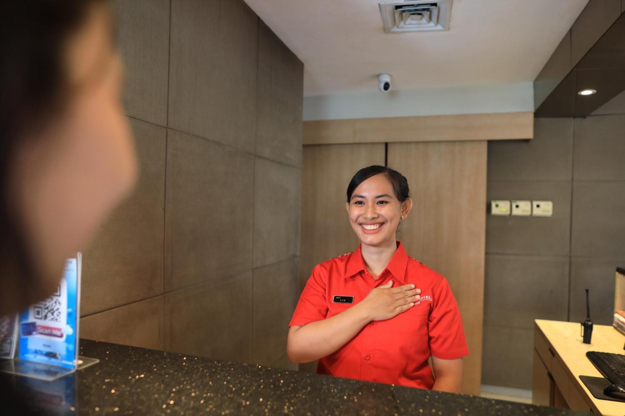 Metland Hotel Cirebon Luaran gambar