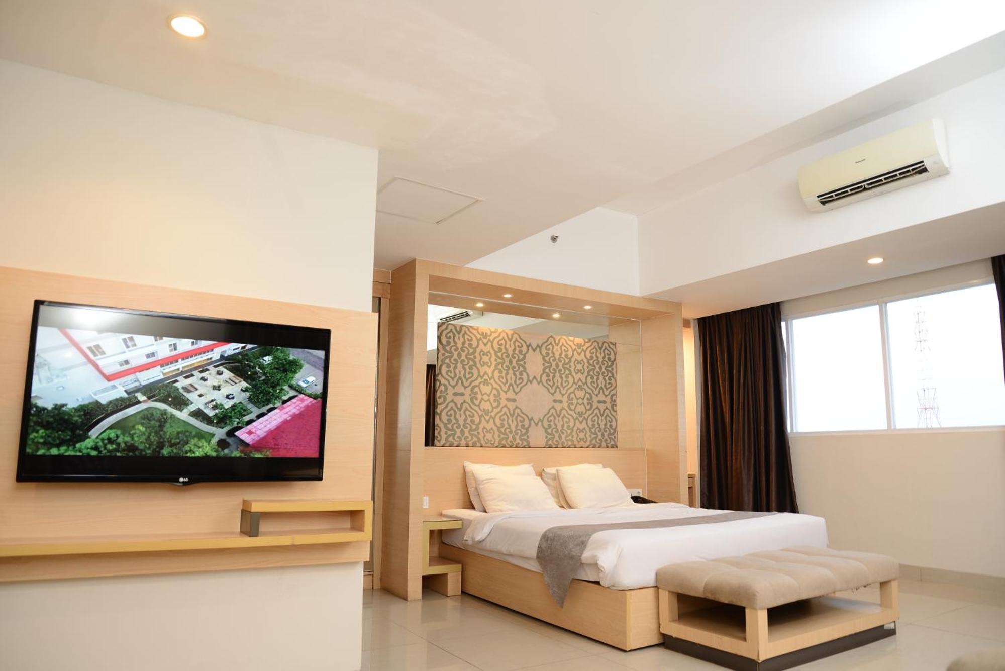 Metland Hotel Cirebon Luaran gambar
