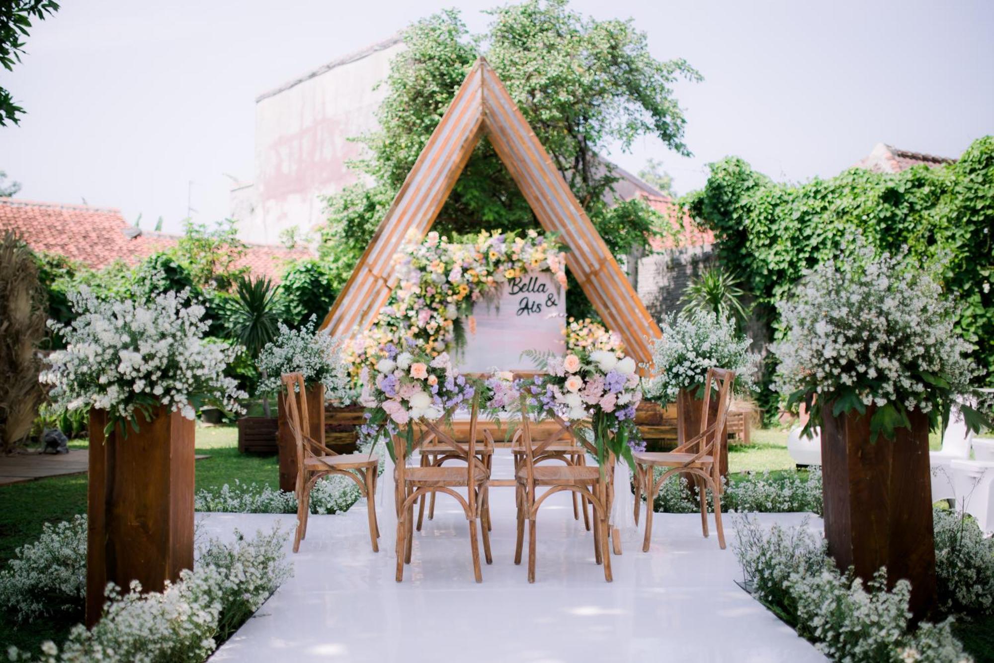 Metland Hotel Cirebon Luaran gambar
